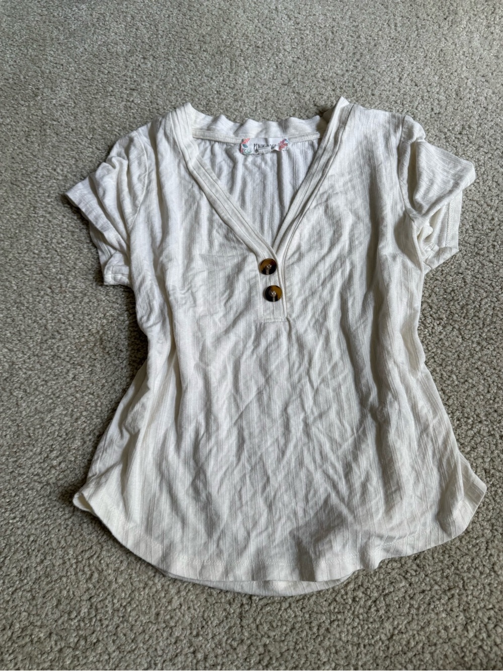 Pink Rose Cream Short-Sleeve V-Neck Top with Button Detail